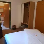 Ruchti Y Restaurante Hotel