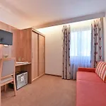 ومطعم روشتي 3* Füssen