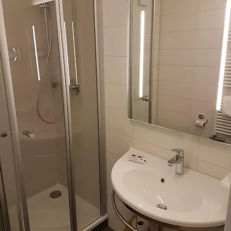 ホテル ルチンズ&レストラント フュッセン