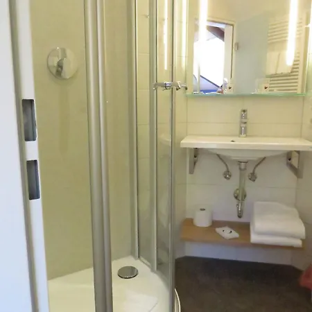 ルチンズ&レストラント ホテル