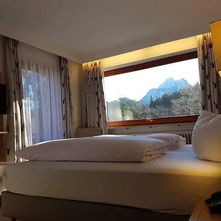 ホテル ルチンズ&レストラント