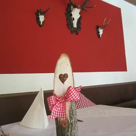 ルチンズ&レストラント ホテル フュッセン